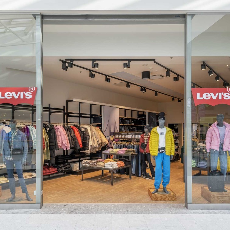 Levis