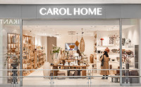 Carol Home WEB 15